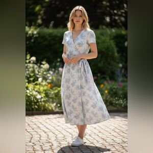 Morgan Taylor Blue and White Dress